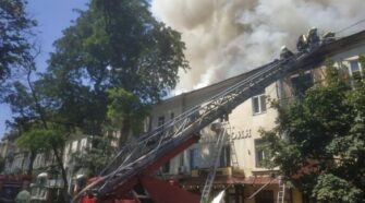 Пожар в Одессе: Из сгоревшего дома отселили 38 человек | Алиби
