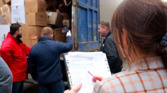 З Хмельниччини на Дніпропетровщину передали 20 тонн гуманітарної допомоги.